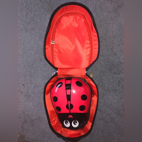 Red Ladybug matching suitcase and backpack - Picture 2 of 5
